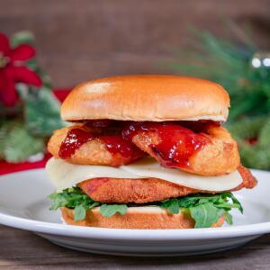 Merry Cranberry Crispy Chicken Sandwich