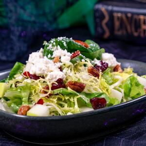 Apple and Pecan Salad