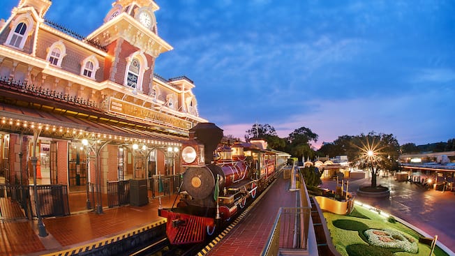 Thumbnail of Walt Disney World Railroad - Main Street, U.S.A.