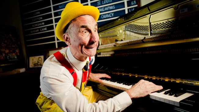 Yehaa Bob Jackson at River Roost Lounge