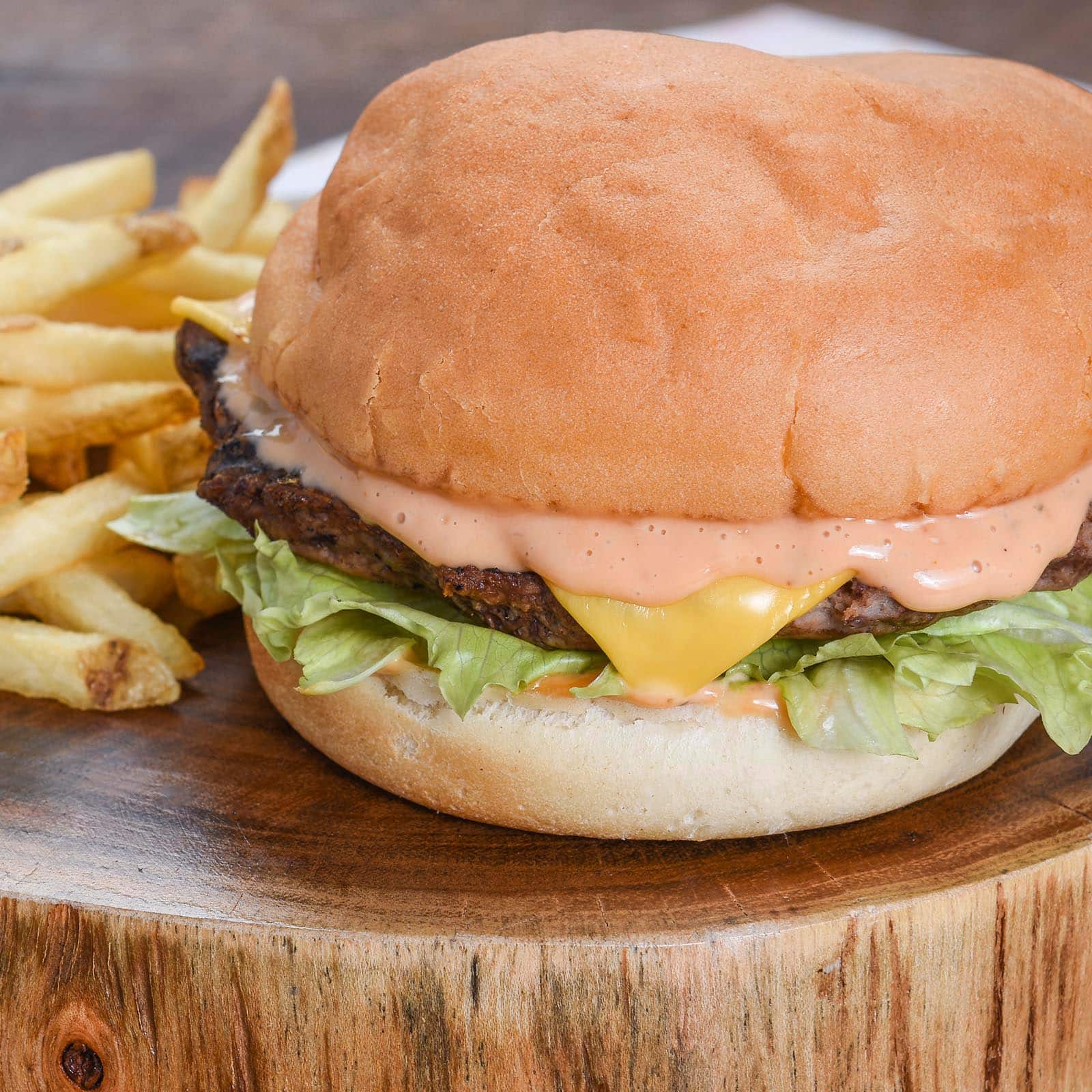 Gluten/Wheat Allergy-Friendly Classic Cheeseburger
