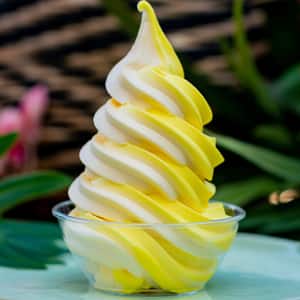 DOLE Whip® Swirl