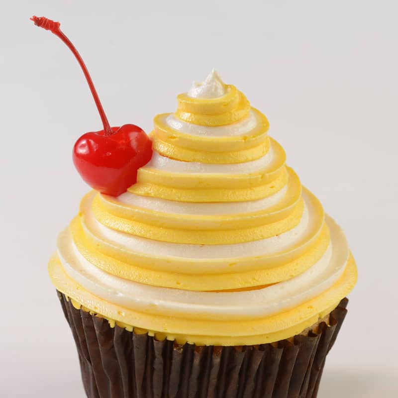 DOLE Whip® Cupcake 