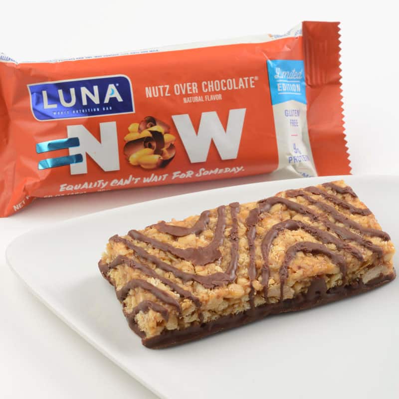 Luna Bar: Nutz Over Chocolate