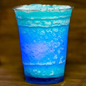 Blue Raspberry Slush with Glow Cube