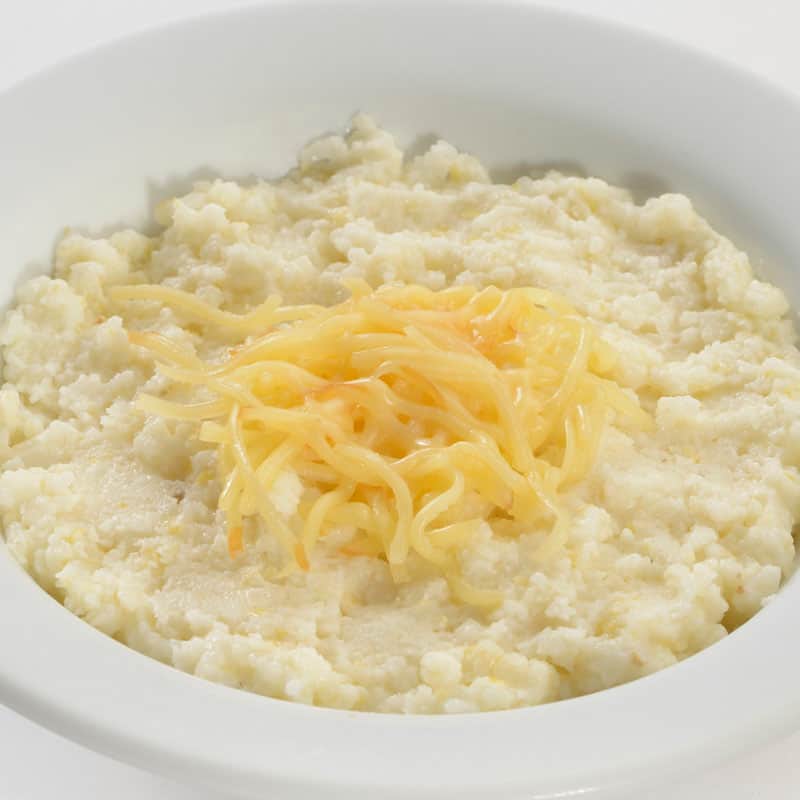 Creamy Grits with Smoked Gouda