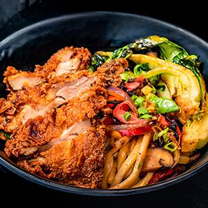 Peanut/Tree Nut Allergy-Friendly Yaki Udon with Karaage-inspired Chicken