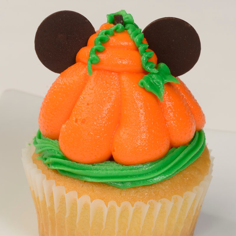 Mickey Halloween Vanilla Cupcake