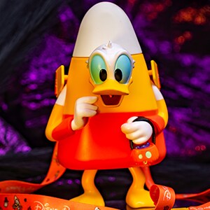 Glow in the Dark Donald Candy Corn Sipper 