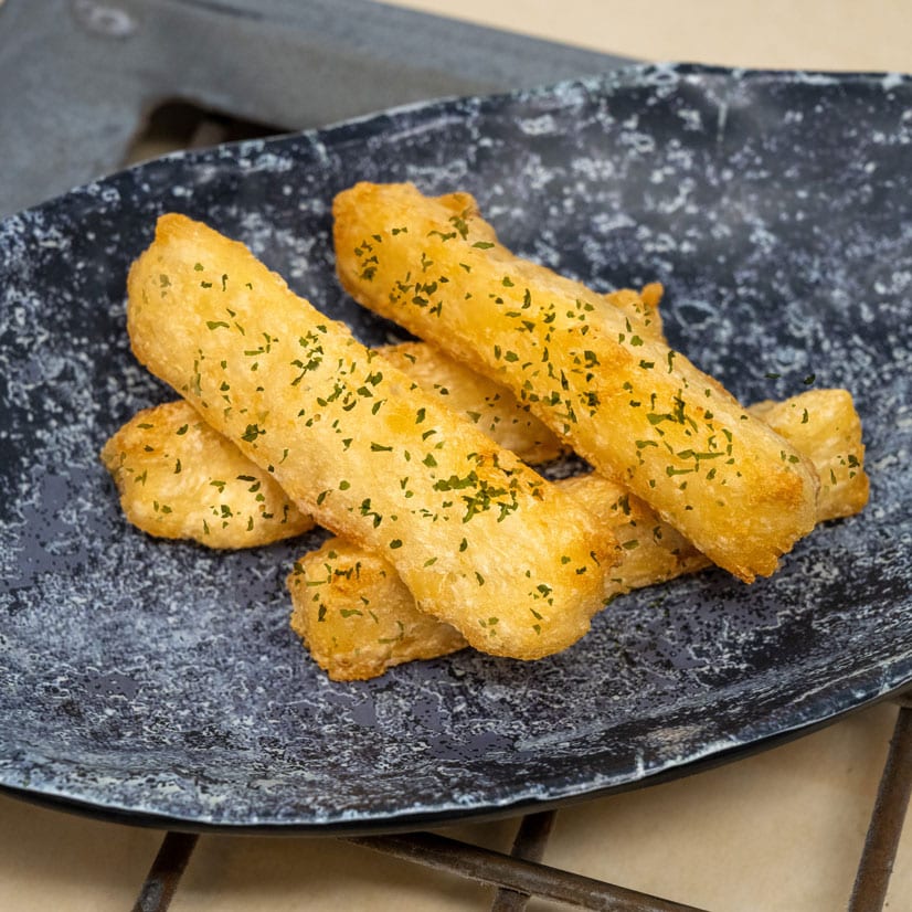 Crispy Yuca with Sauce