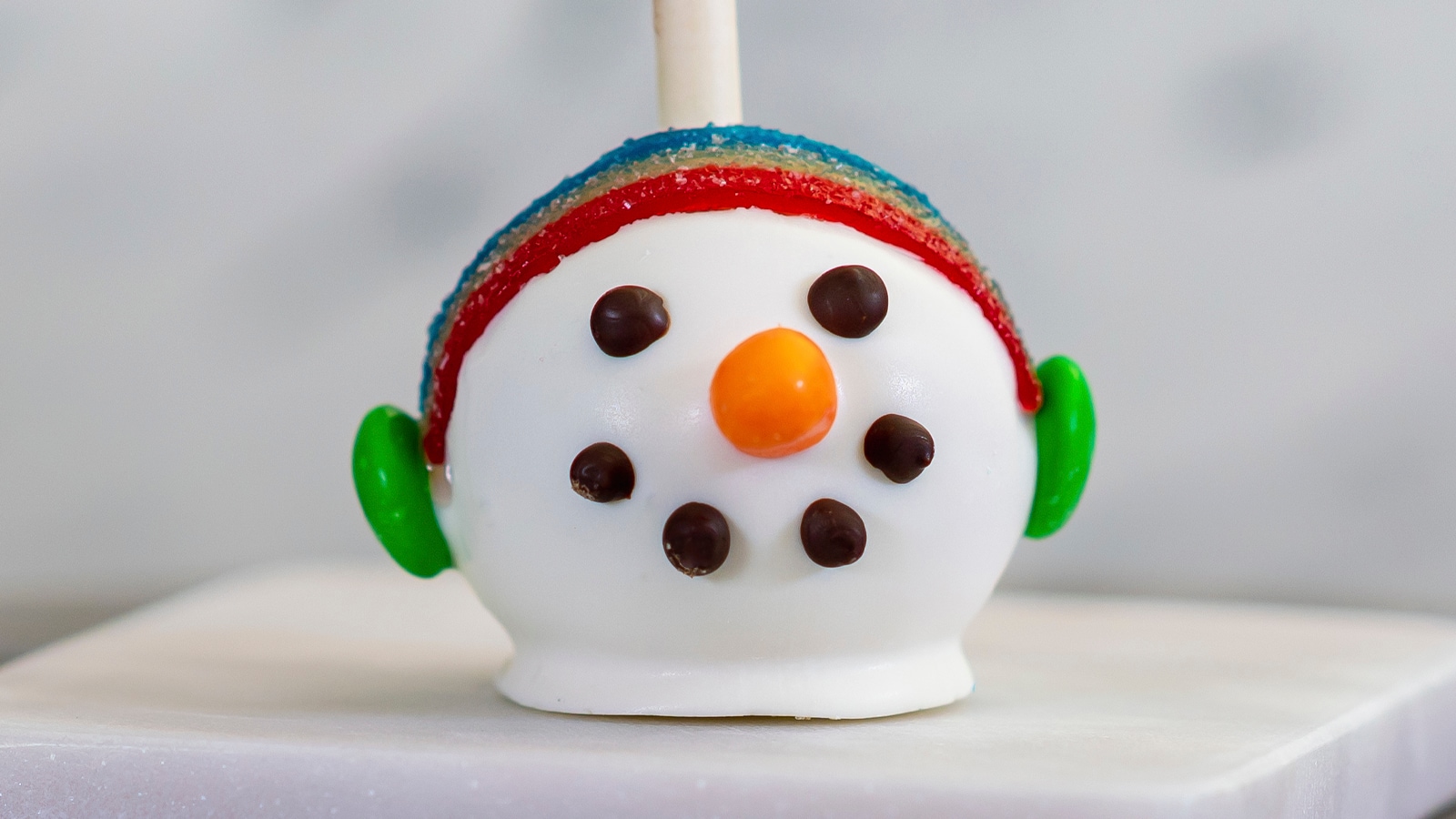 Snowman Cake Pop