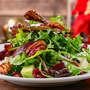 Apple & Pecan Salad 