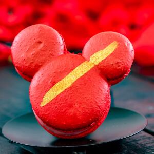 Strawberry Milk Tea Macaron