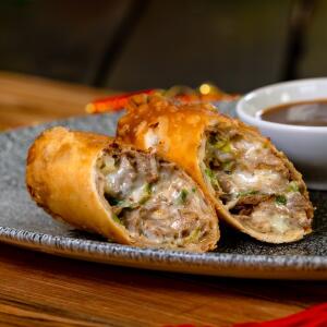 Quesabirria Egg Roll