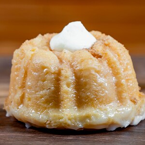 Churro Bundt Cake 