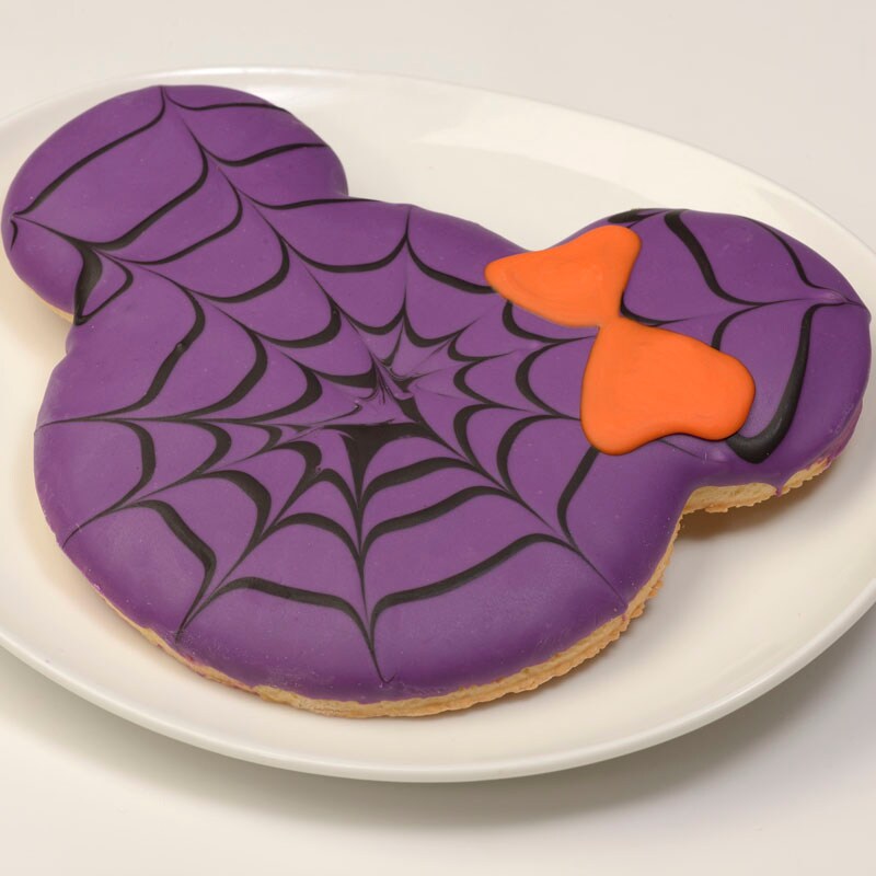 Large Minnie Spider Web Cookie