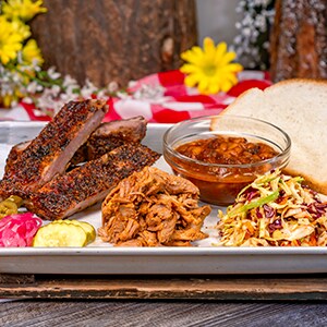 Fish/Shellfish Allergy-Friendly Smoked Barbecue Combo Platter