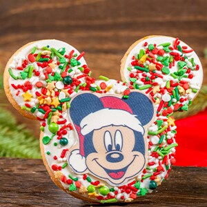 Mickey-shaped Holiday Cookie 