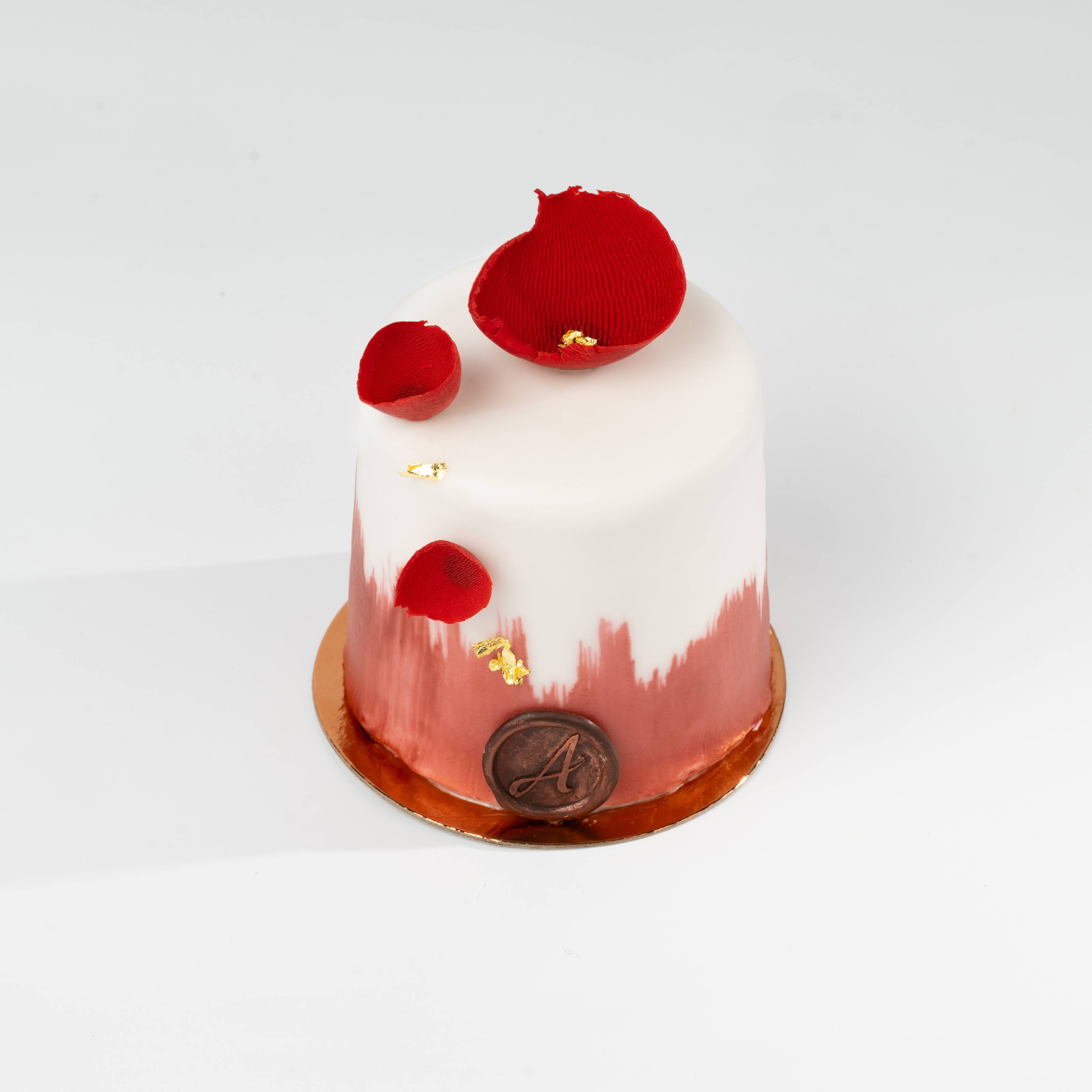 Amorette's Signature Petite Cake