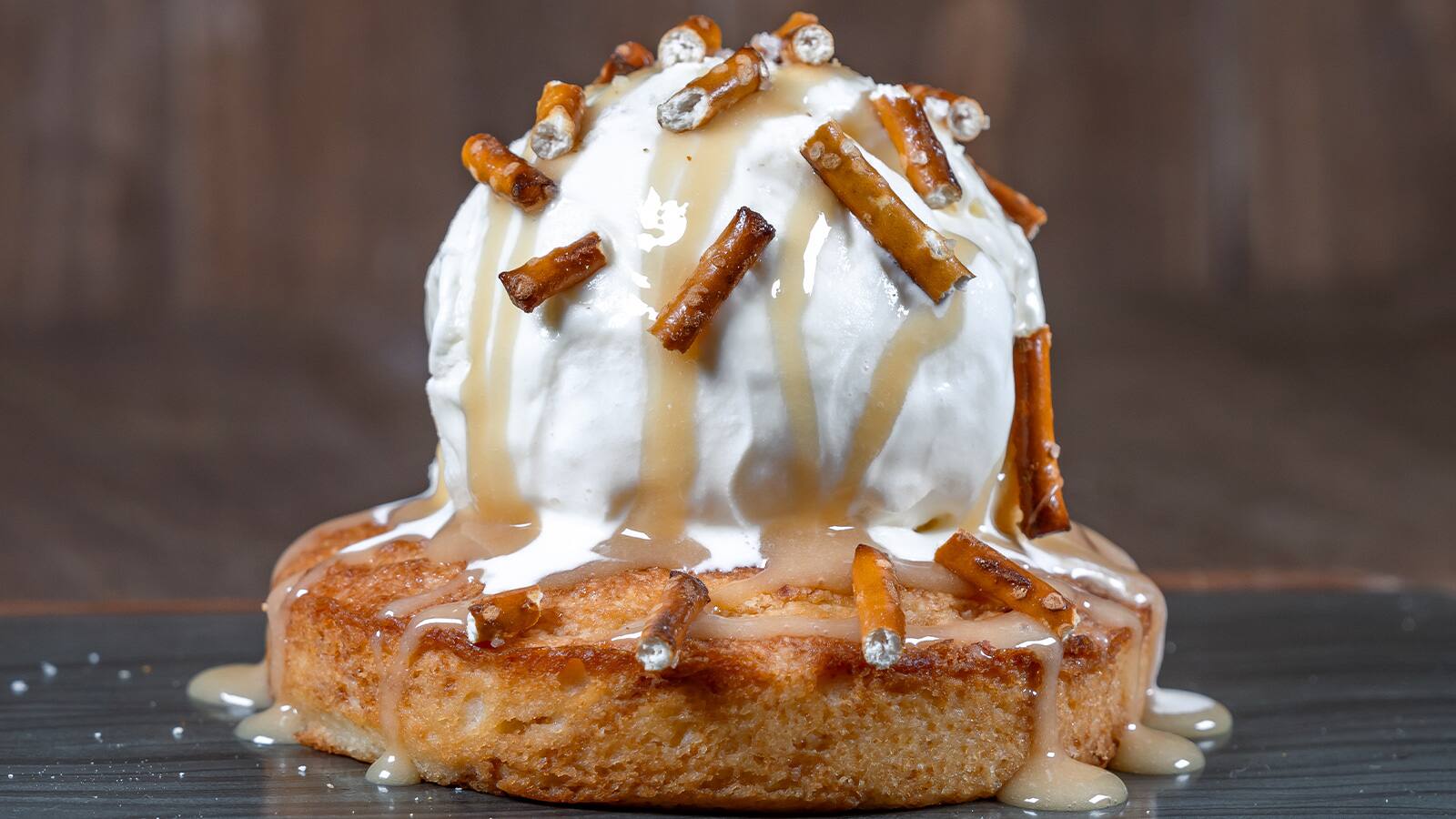 Salted Caramel Butter Cake Sundae