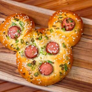 Mickey-shaped Hot Dog Bun 