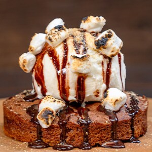 S'mores Butter Cake Sundae
