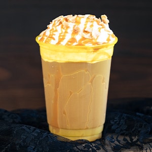 Caramel-Pecan Irish Cream Cold Brew Cocktail 