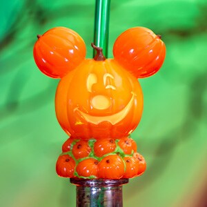 Winky Mickey Mouse Pumpkin Bottle Topper [Available starting August 22]