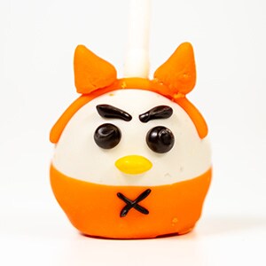 Donald Vanilla Cake Pop with M&M’S® Milk Chocolate Minis