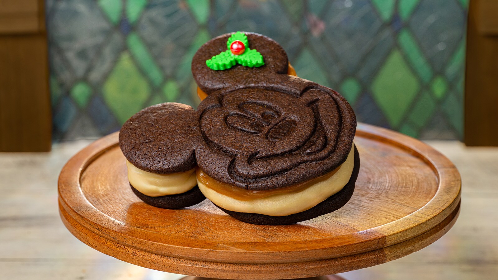 Mickey Holiday Werther's® Original® Caramel Chocolate Cookie Sandwich