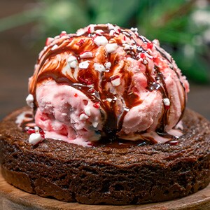 Holiday Butter Cake Sundae 