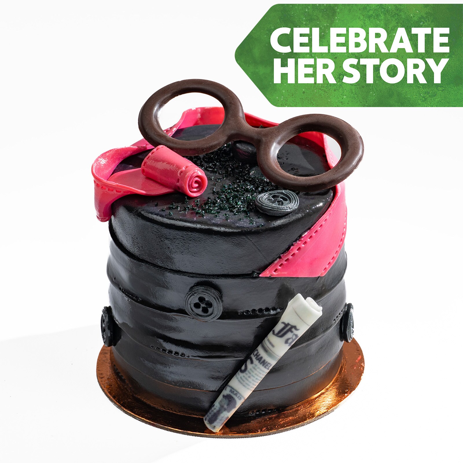 Edna Mode Petit Cake