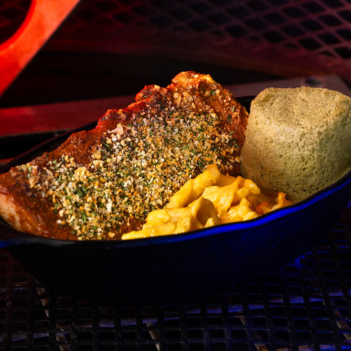 Sweet Puffer Pig Ribs with Portion Bread
