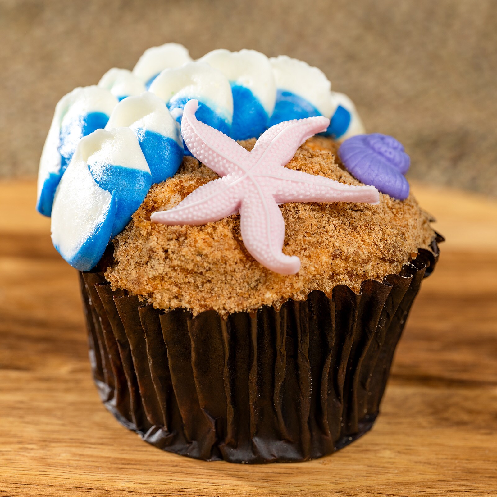 Pua Aloalo Cupcake