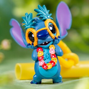 Tropical Stitch Straw Clip