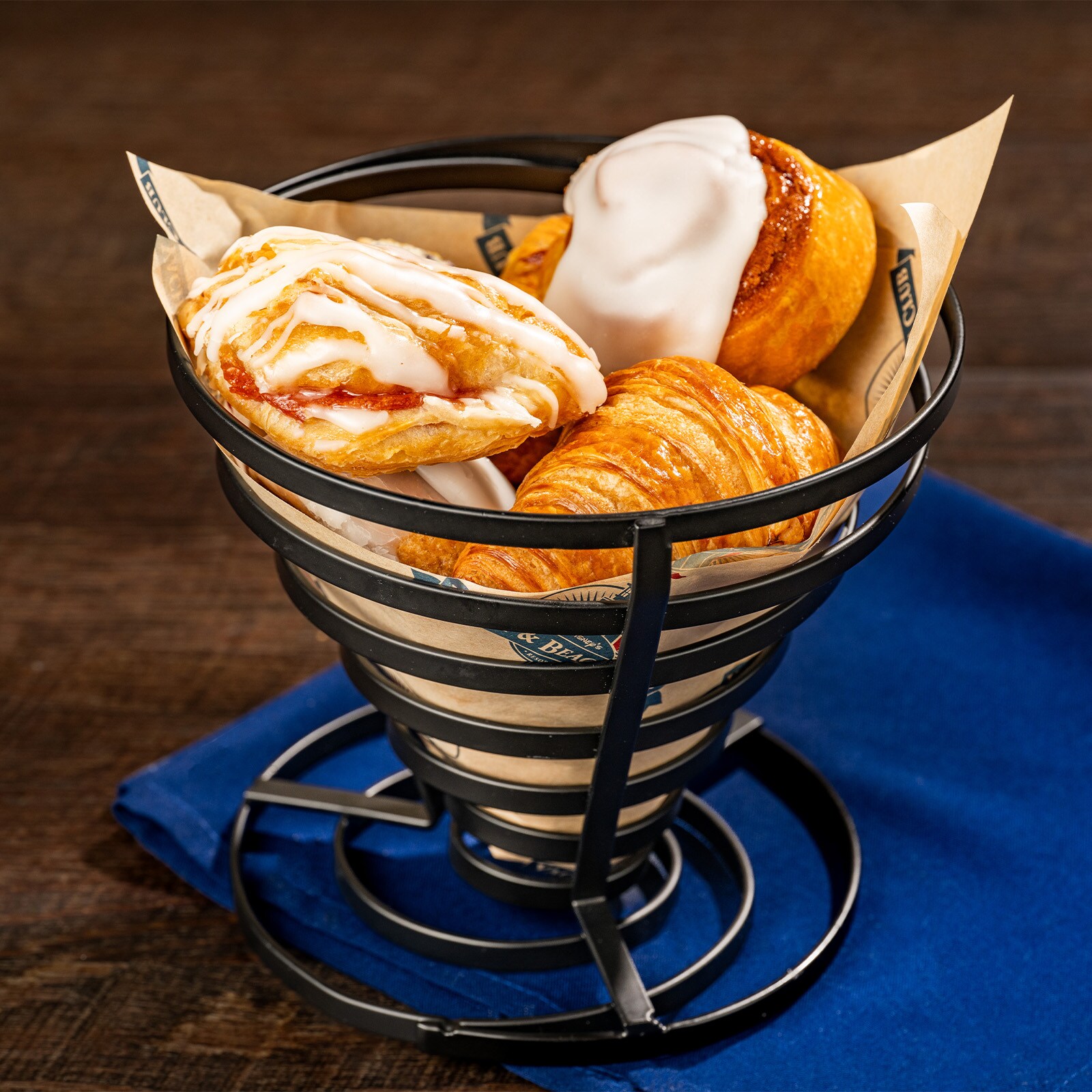 Danish Basket