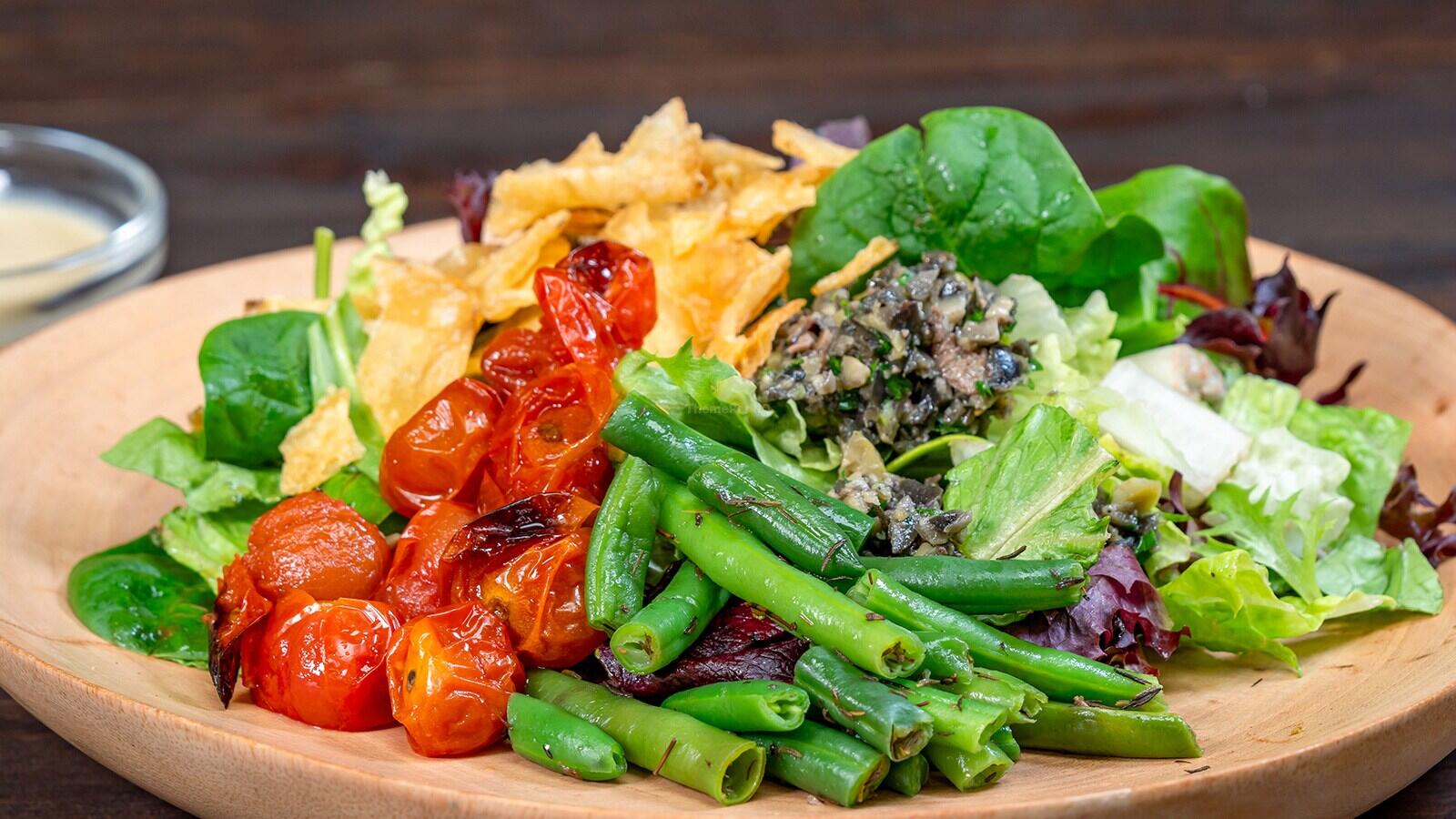 Niçoise Salad [Available starting April 30]